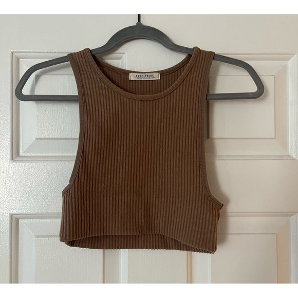 12th Tribe- Kyle Ribbed Crop Top (Mocha) - Picture 3 of 4